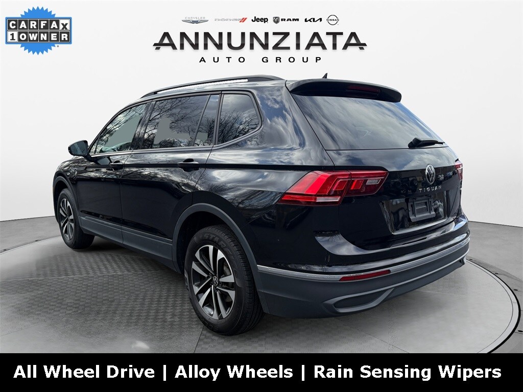 2024 Volkswagen Tiguan S photo 2
