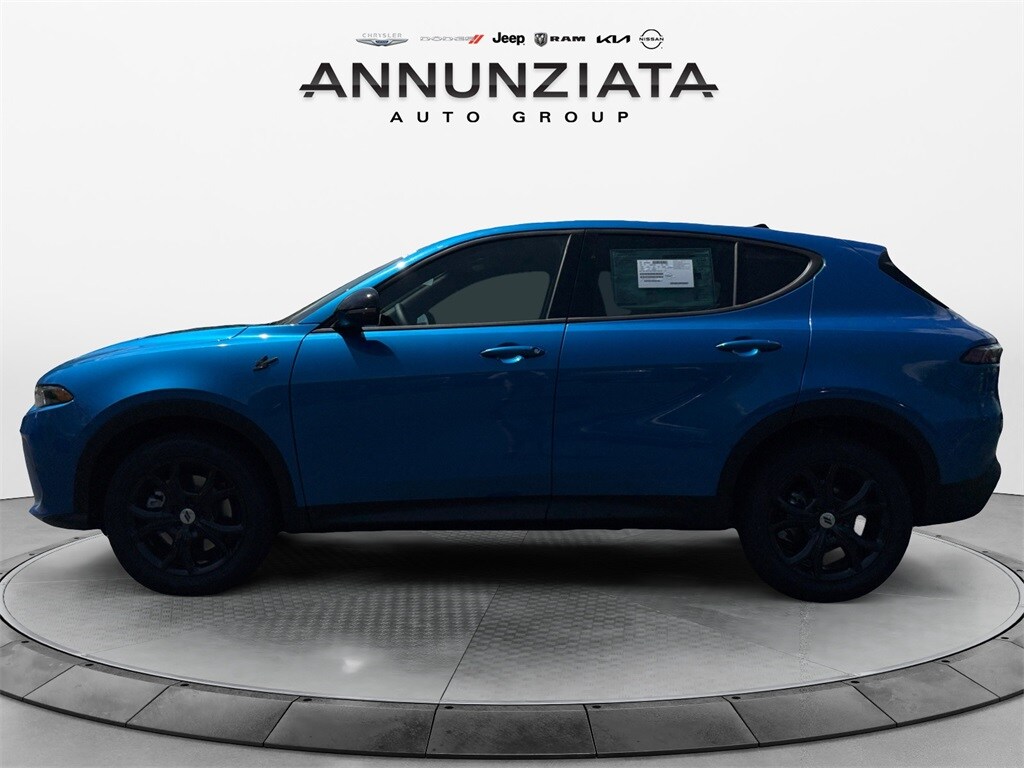 2025 Dodge Hornet GT photo 2