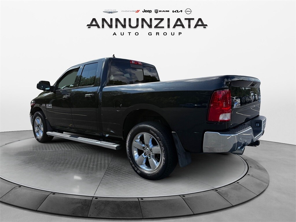 2017 Ram 1500 Big Horn photo 3