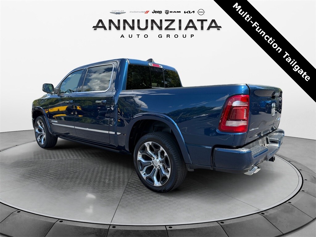 2022 Ram 1500 Limited photo 2