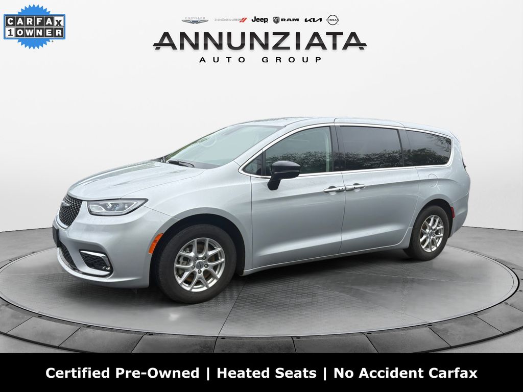 2024 Chrysler Pacifica