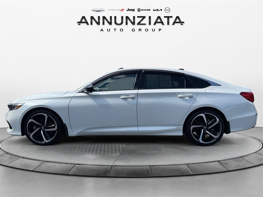 2022 Honda Accord Sport 2.0T photo 2