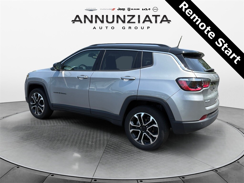 2022 Jeep Compass Limited photo 3