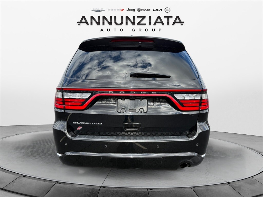 2022 Dodge Durango SXT photo 3