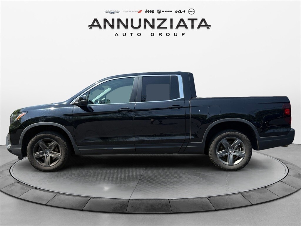 2022 Honda Ridgeline RTL photo 2
