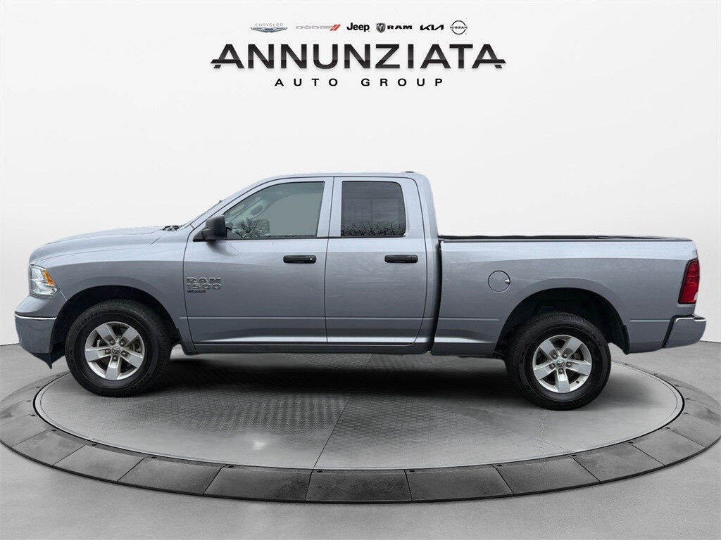 2024 Ram 1500 Classic SLT photo 2