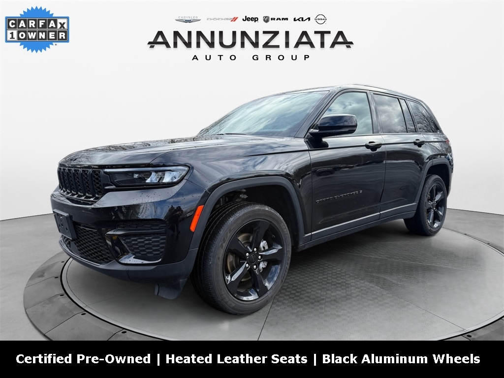 2023 Jeep Grand Cherokee Altitude's photo