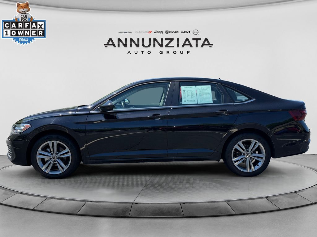 3VW7M7BU8RM004543
