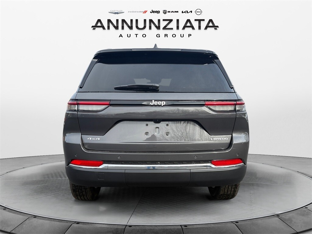 New 2025 Jeep Grand Cherokee Laredo X Sport Utility