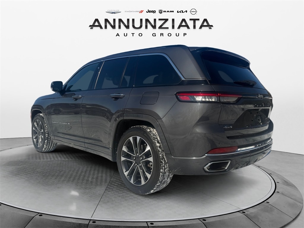 Used 2022 Jeep Grand Cherokee Overland SUV