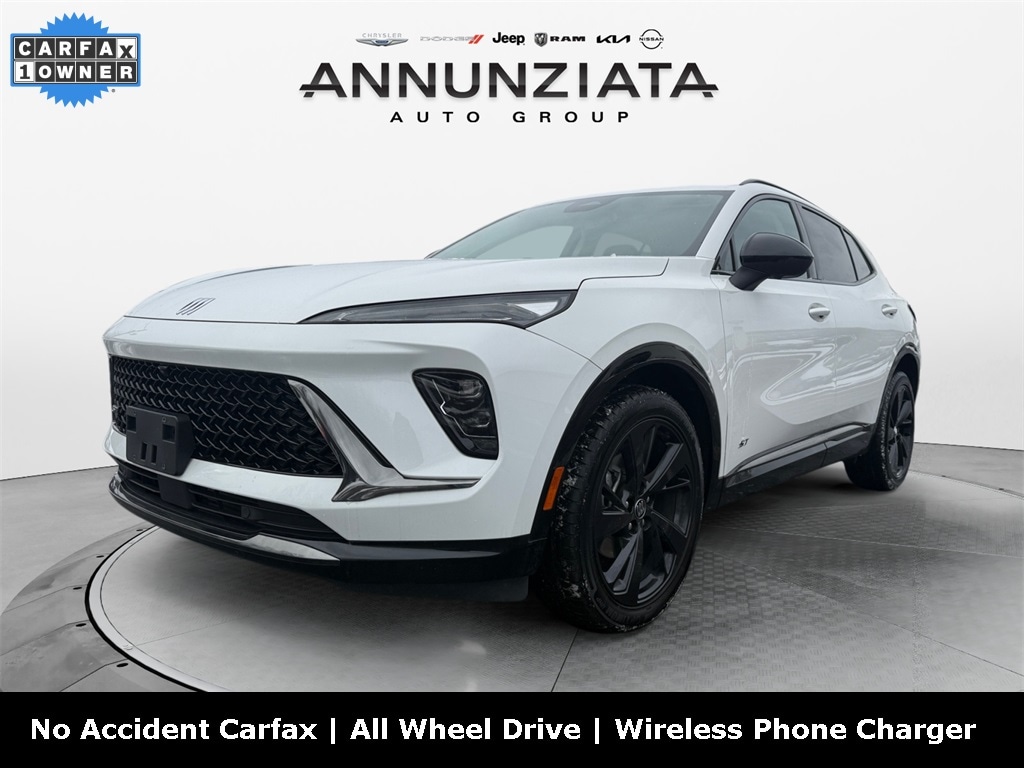 2024 Buick Envision Sport Touring's photo