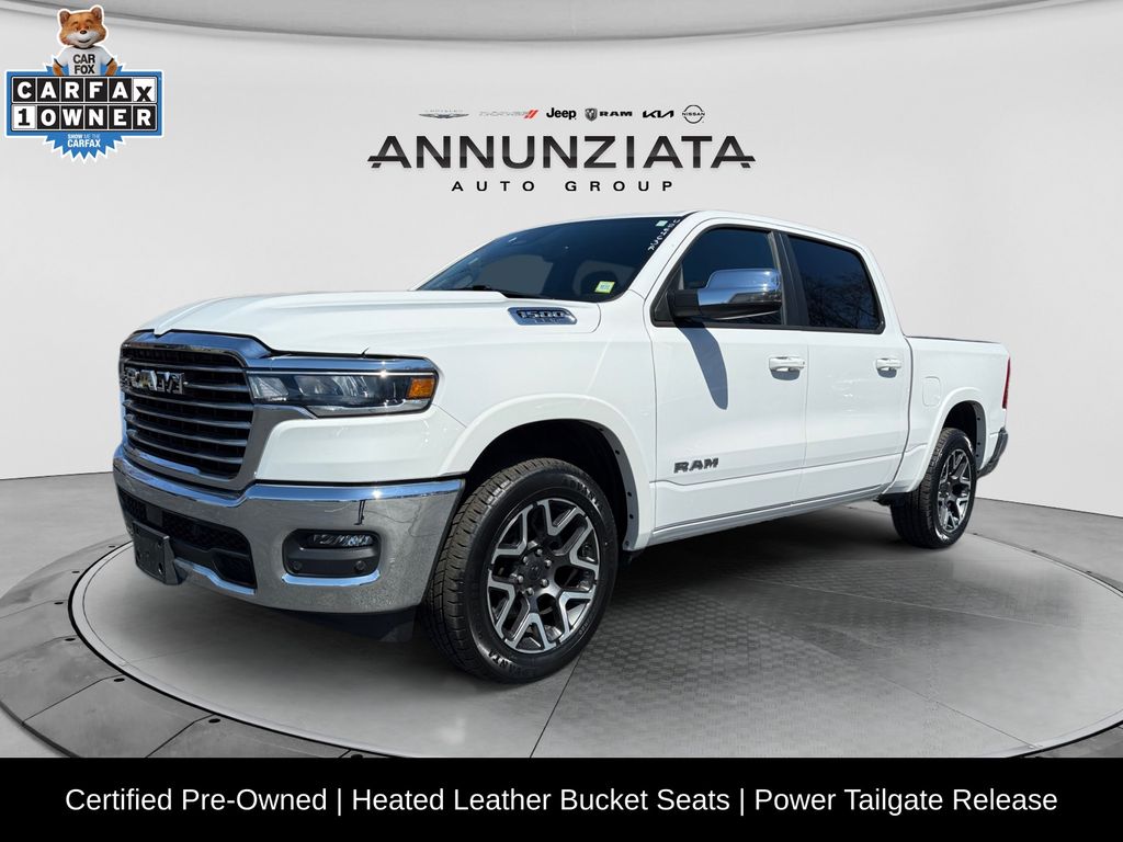 2025 RAM 1500 Laramie 4x4 Crew Cab 5'7's photo