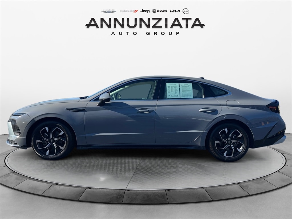 Used 2024 Hyundai Sonata SEL Sedan