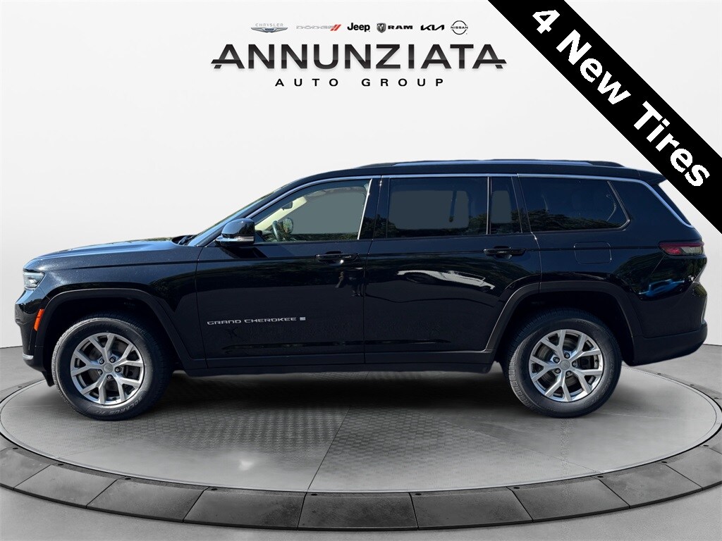 2021 Jeep Grand Cherokee Limited photo 2