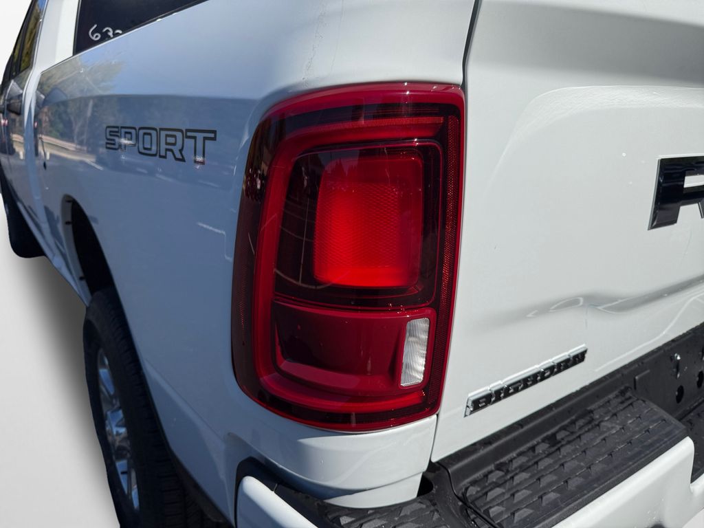 2026 RAM 2500 Big Horn - Photo 19