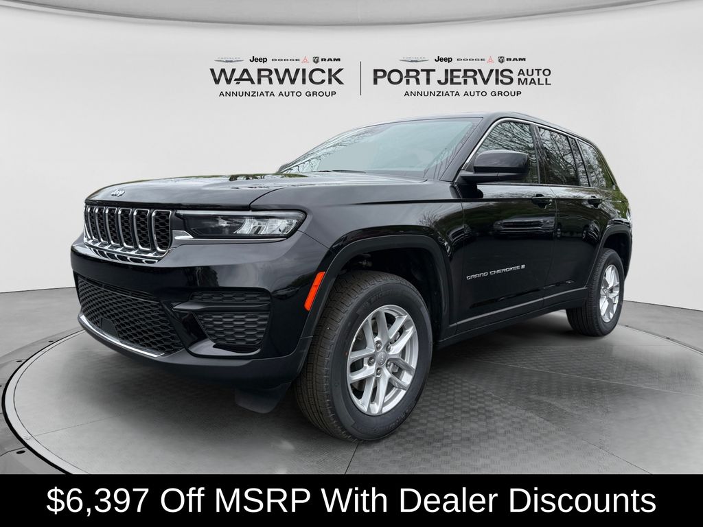 2026 Jeep Grand Cherokee Laredo