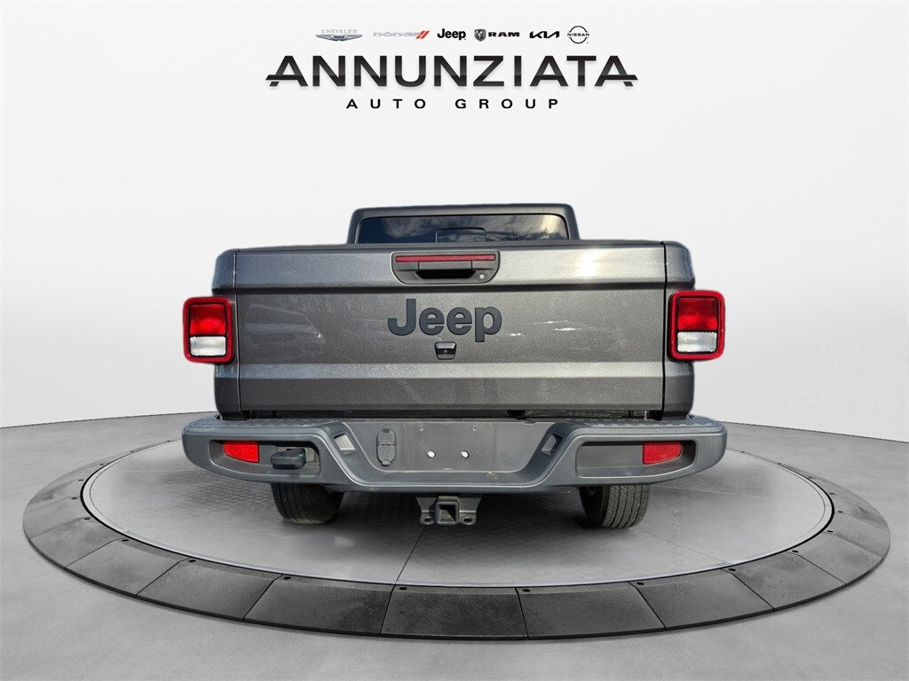 2022 Jeep Gladiator Sport photo 4