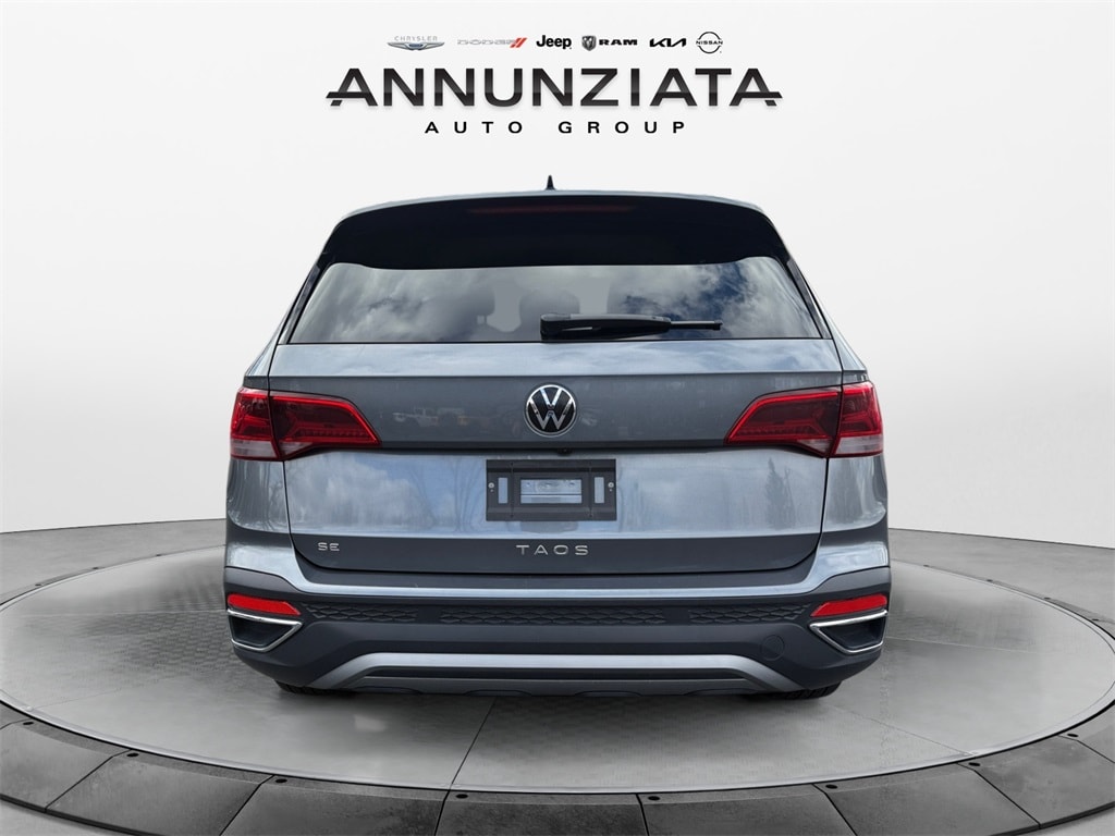Used 2024 Volkswagen Taos 1.5T SE SUV