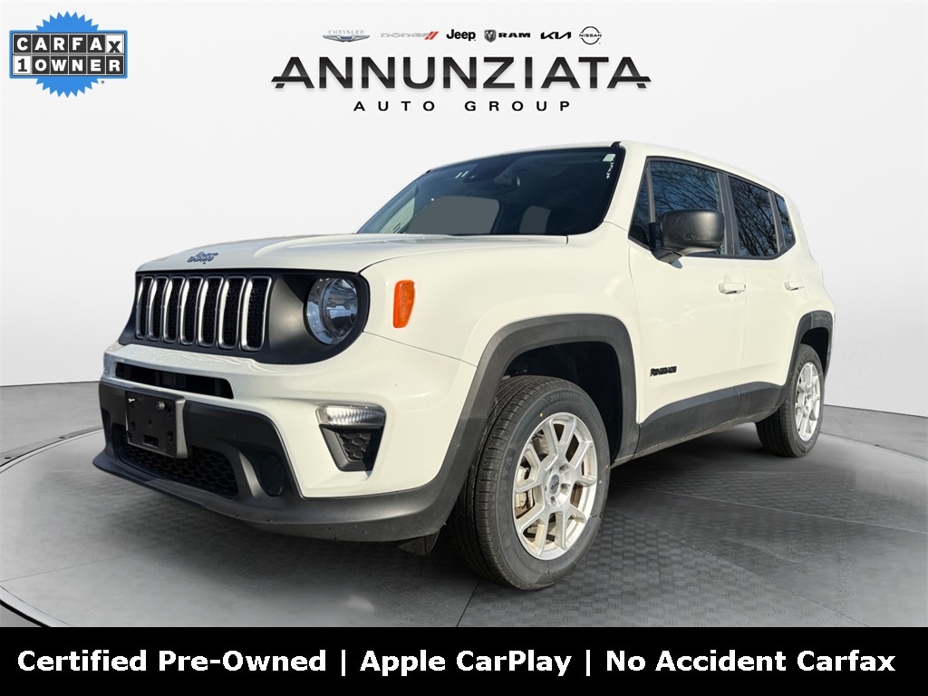 2023 Jeep Renegade Latitude's photo