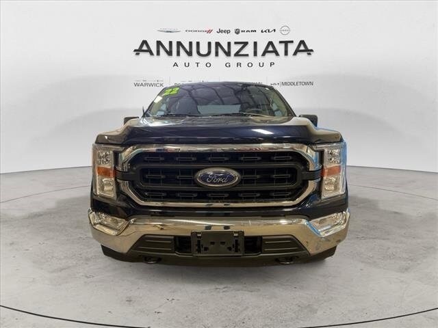 2022 Ford F-150 XLT photo 2