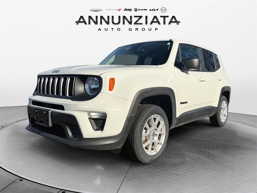 2023 Jeep Renegade Latitude's photo