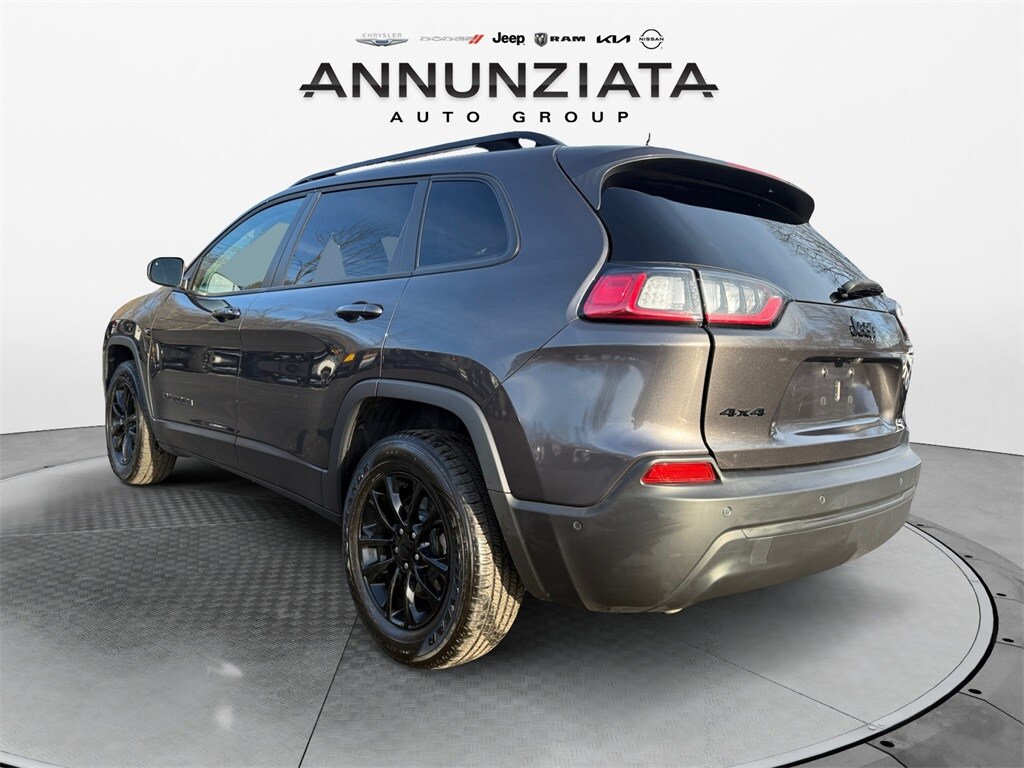 Used 2023 Jeep Cherokee Altitude SUV