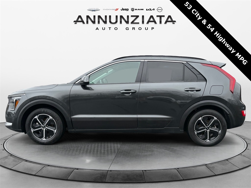 Used 2023 Kia Niro EX with VIN KNDCR3LE8P5047429 for sale in Port Jervis, NY