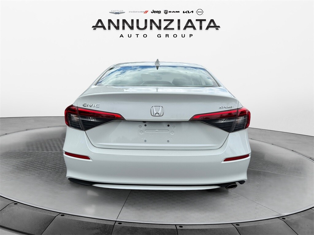 2022 Honda Civic Sport photo 4