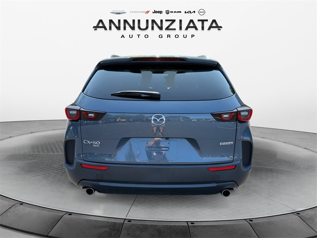 2023 Mazda CX-50 2.5 Select photo 3