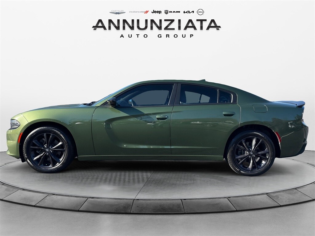 2020 Dodge Charger SXT photo 2