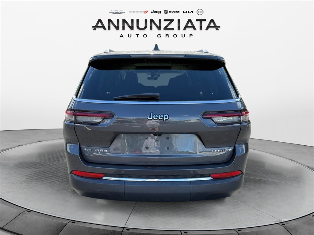 2021 Jeep Grand Cherokee Limited photo 3