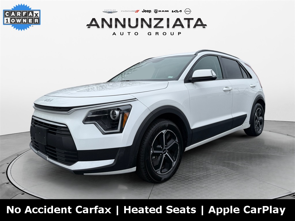 2023 Kia Niro EX's photo