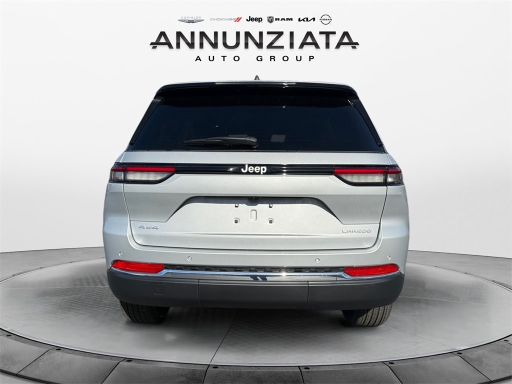 New 2025 Jeep Grand Cherokee Laredo X Sport Utility