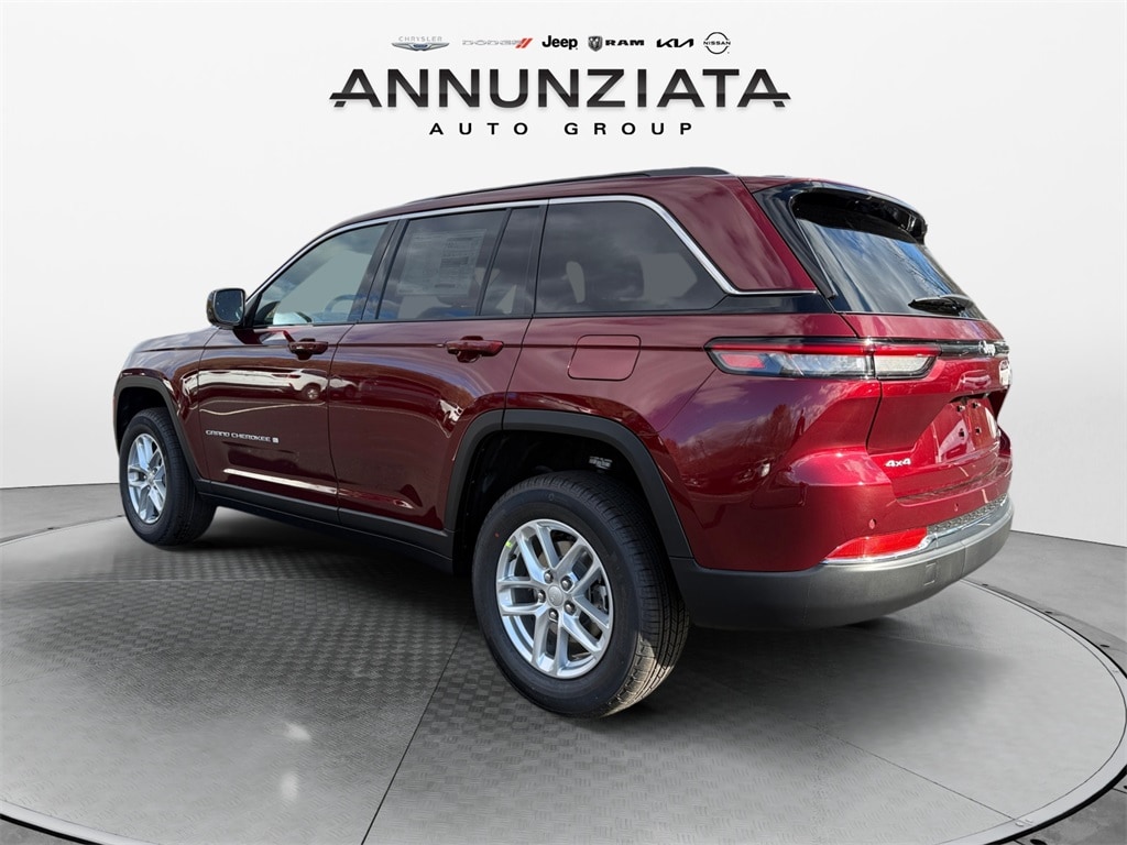 New 2025 Jeep Grand Cherokee Laredo X Sport Utility