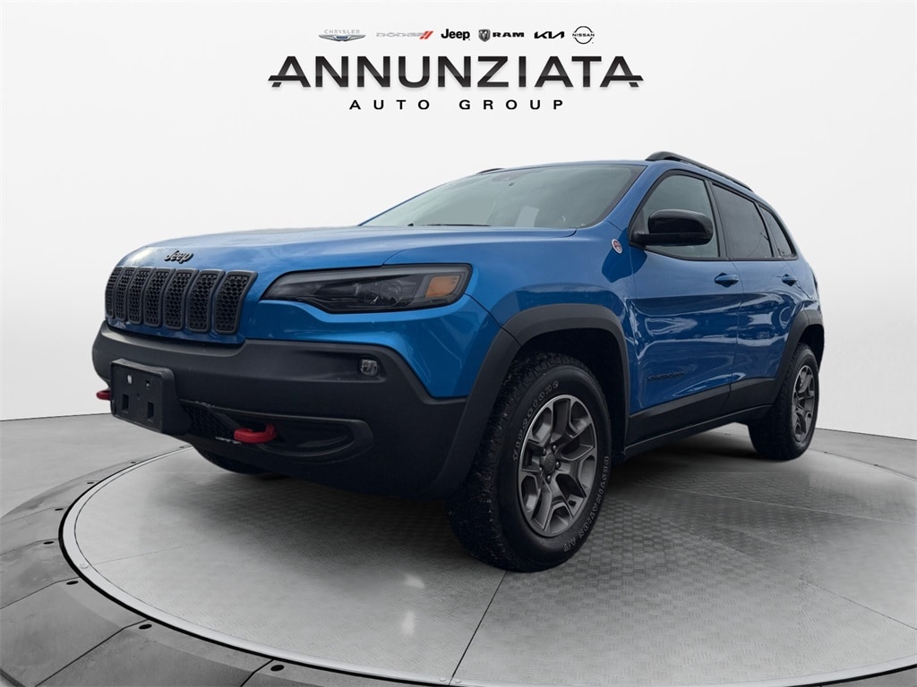 2022 Jeep Cherokee Trailhawk's photo