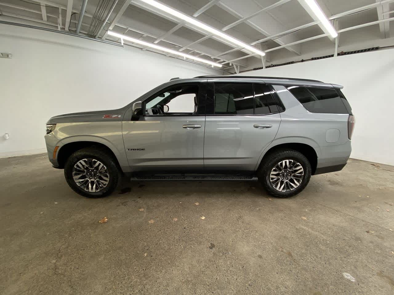 Thumbnail: 2025 Chevrolet Tahoe - 3