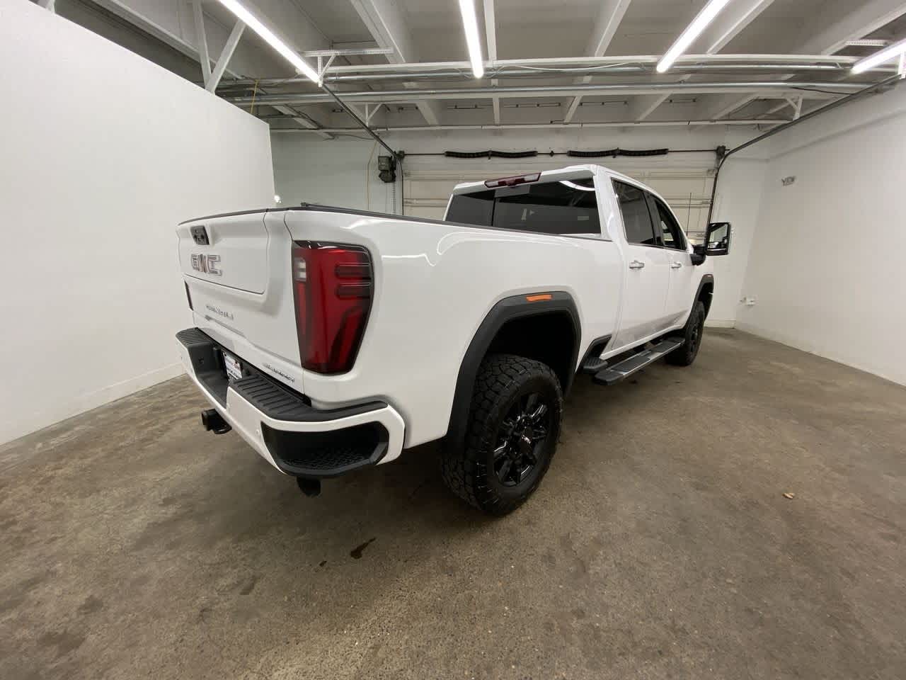 Thumbnail: 2024 GMC Sierra 2500 - 6