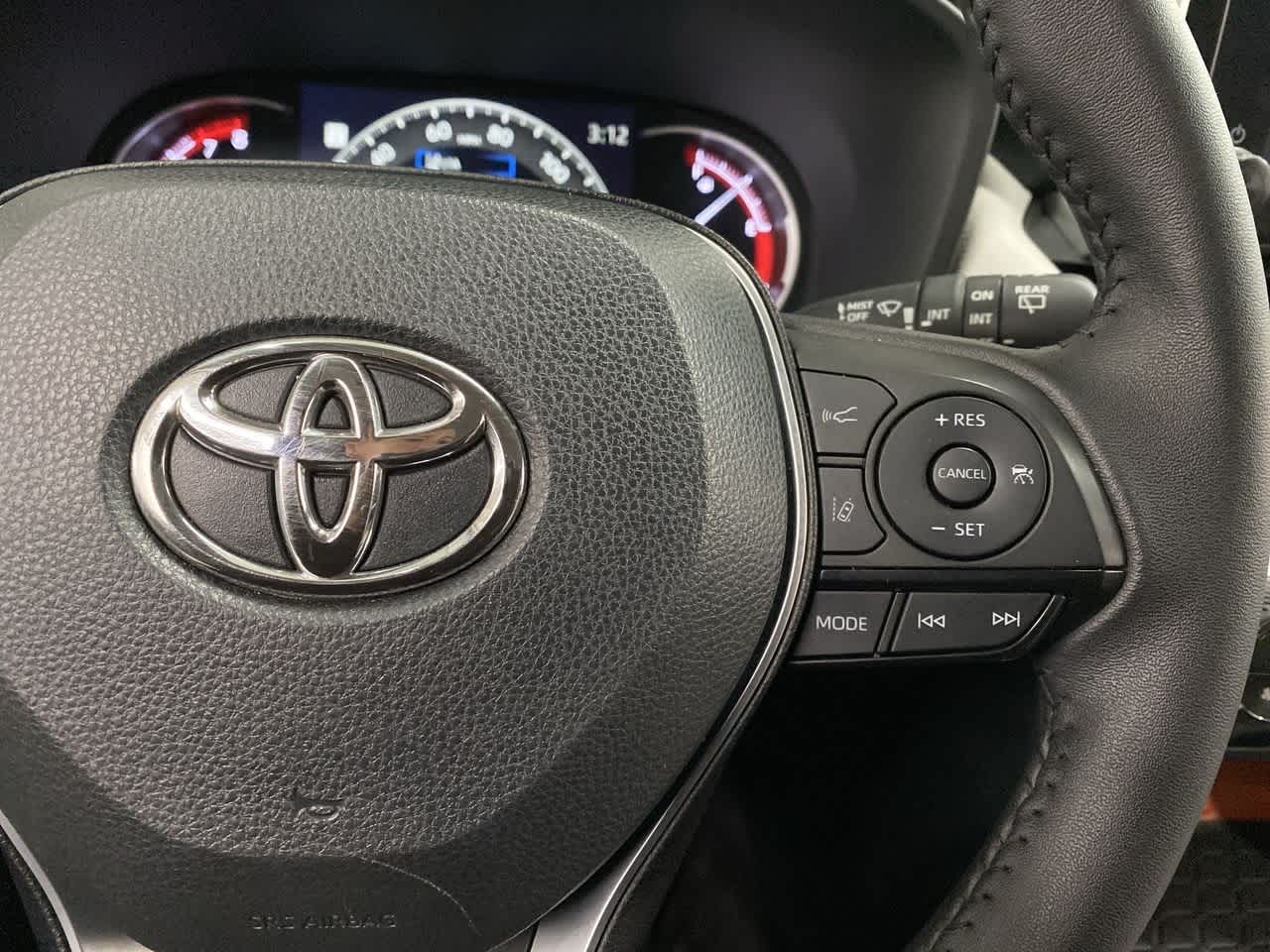 Thumbnail: 2024 Toyota RAV4 - 22