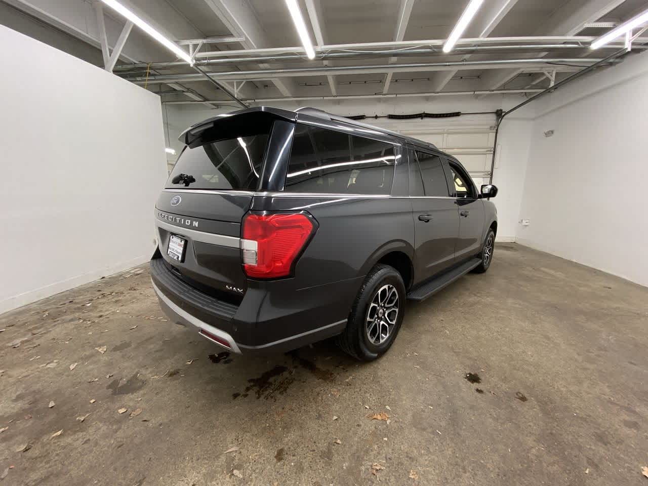 Thumbnail: 2024 Ford Expedition MAX - 6