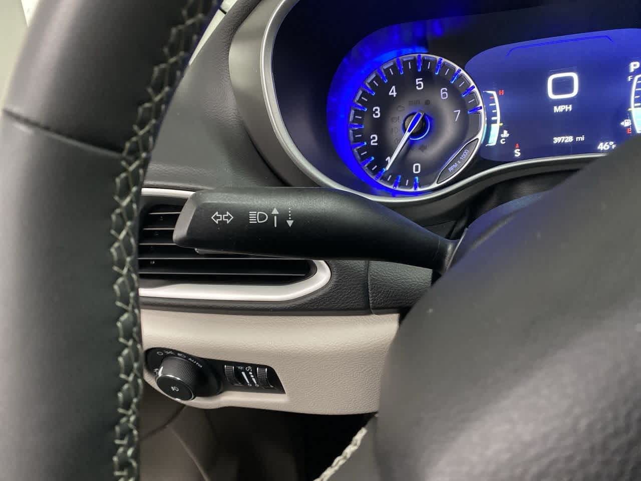 Thumbnail: 2024 Chrysler Pacifica - 22