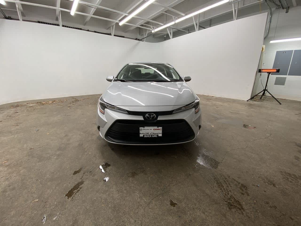 Thumbnail: 2023 Toyota Corolla - 9