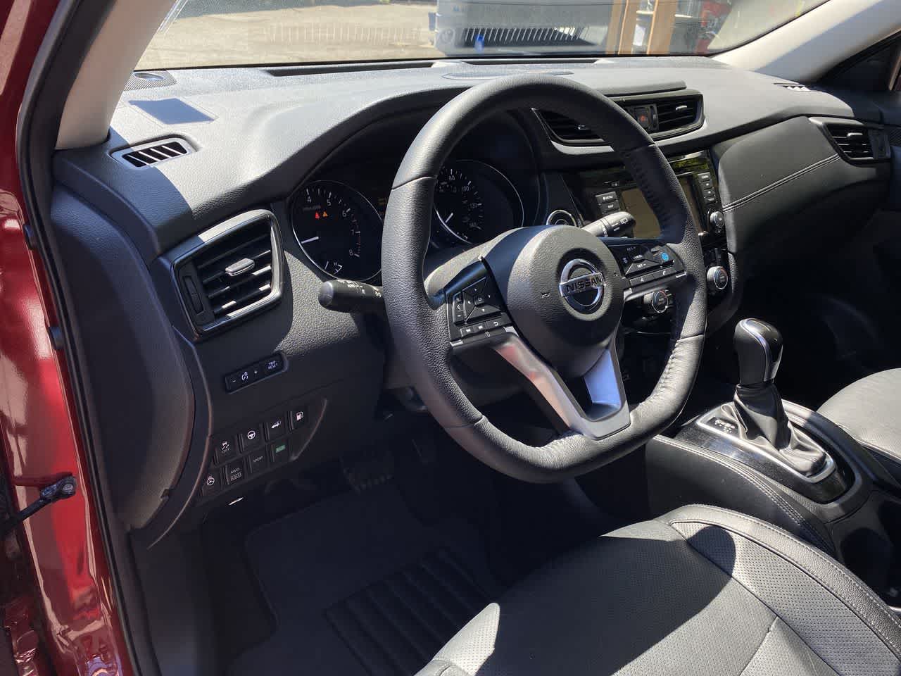 Thumbnail: 2019 Nissan Rogue - 2