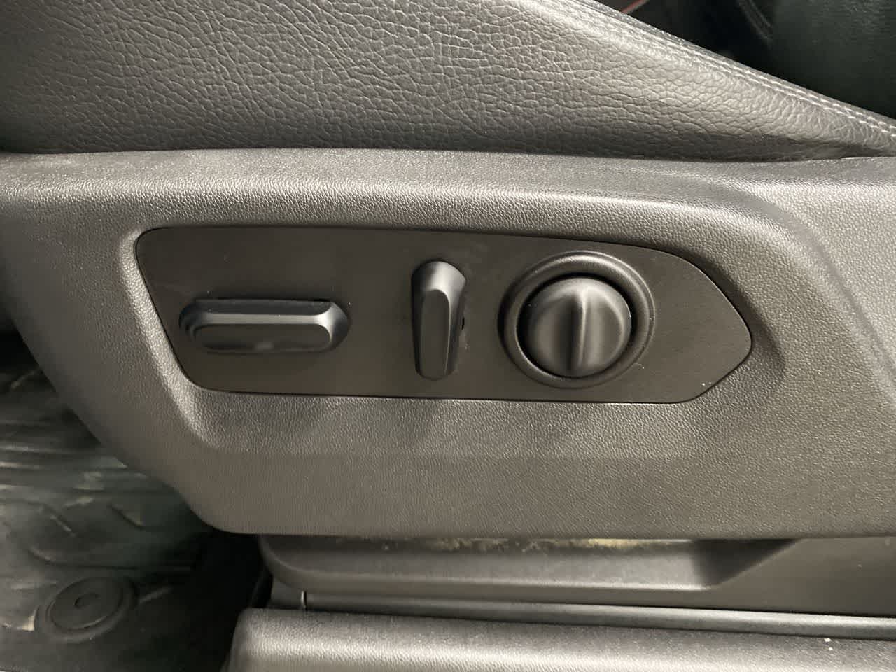 Thumbnail: 2020 GMC Sierra 1500 - 14