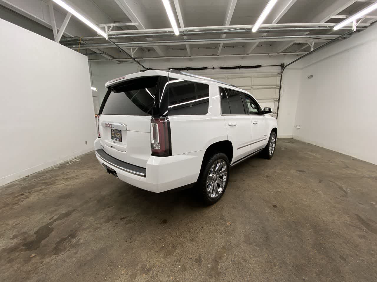 Thumbnail: 2016 GMC Yukon - 6