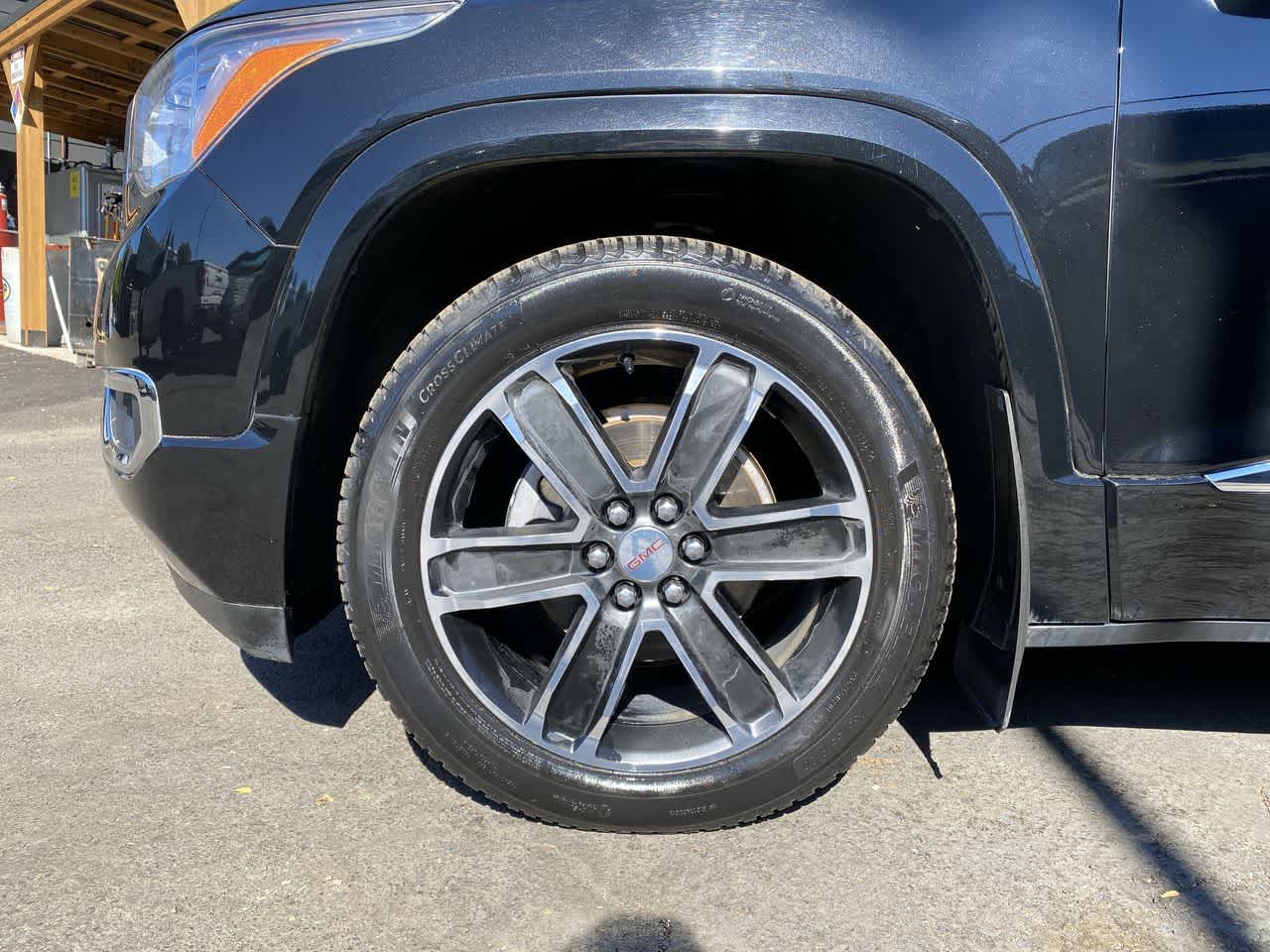 Thumbnail: 2019 GMC Acadia - 11