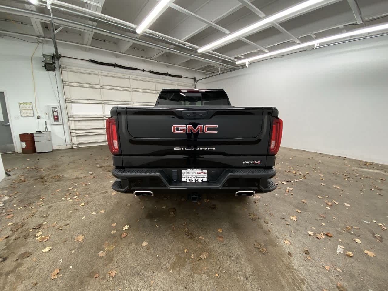 Thumbnail: 2023 GMC Sierra 1500 - 5