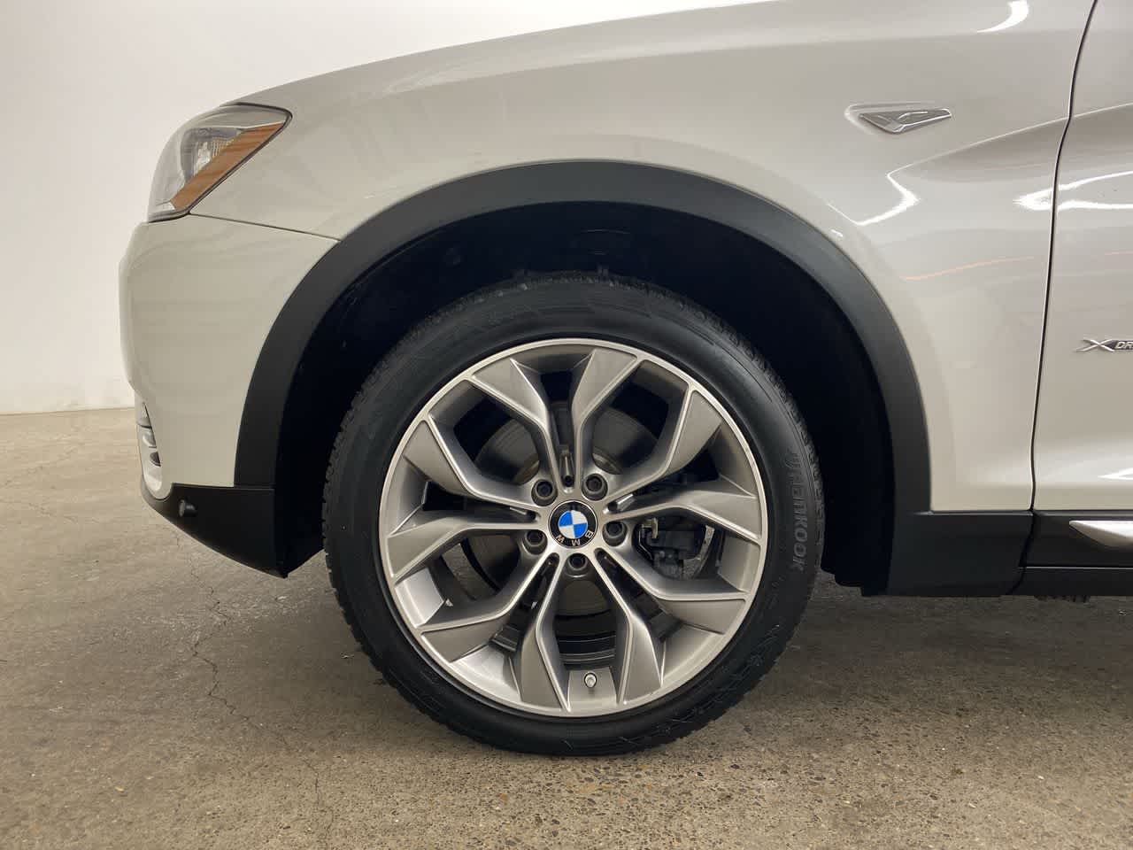 Thumbnail: 2016 BMW X3 - 11