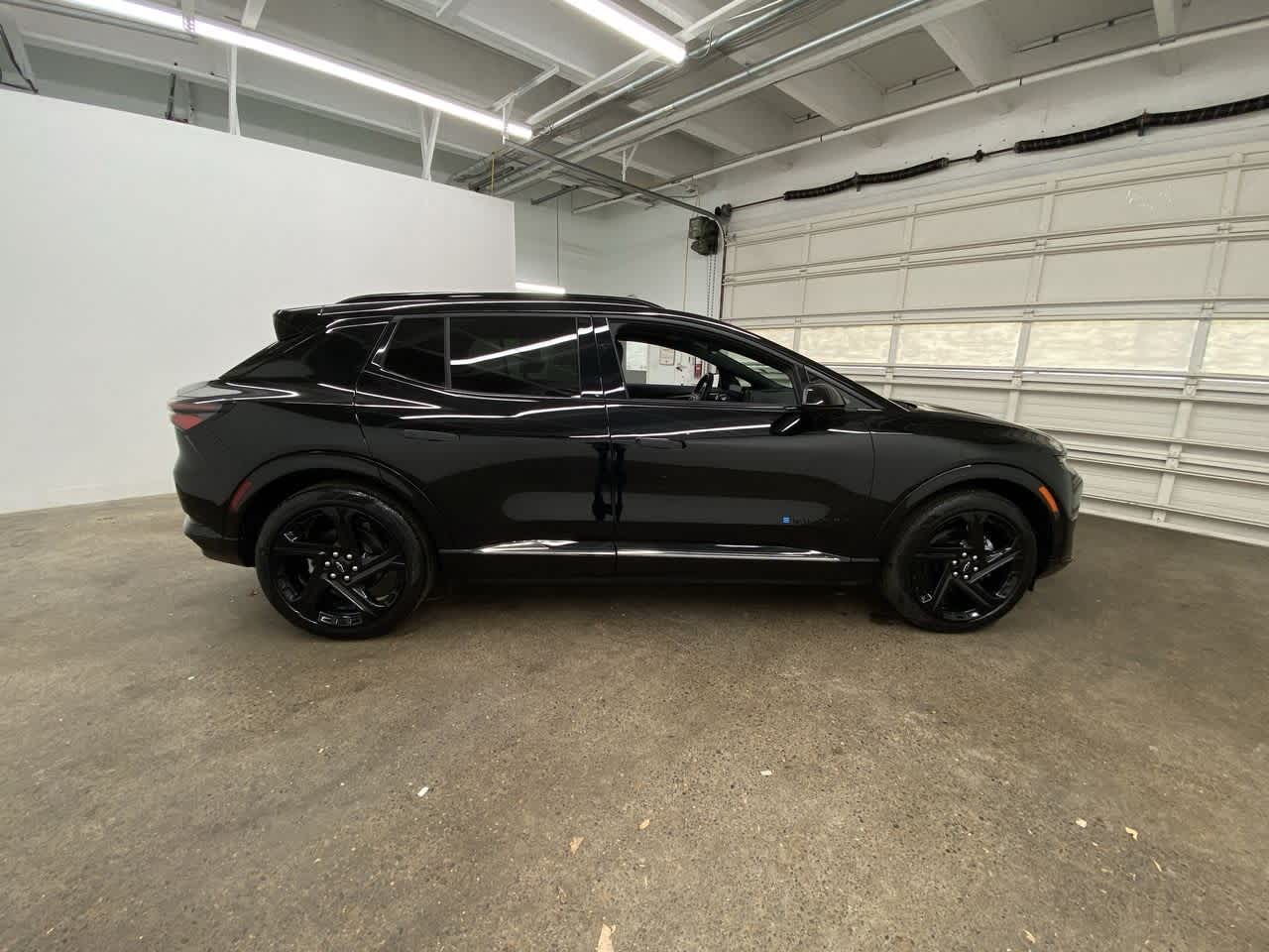 Thumbnail: 2024 Chevrolet Equinox - 7