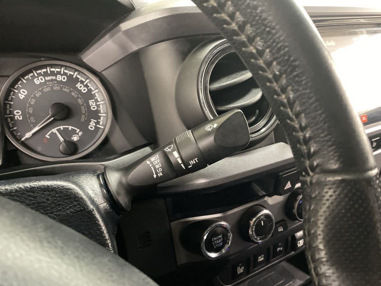 Thumbnail: 2018 Toyota Tacoma - 24