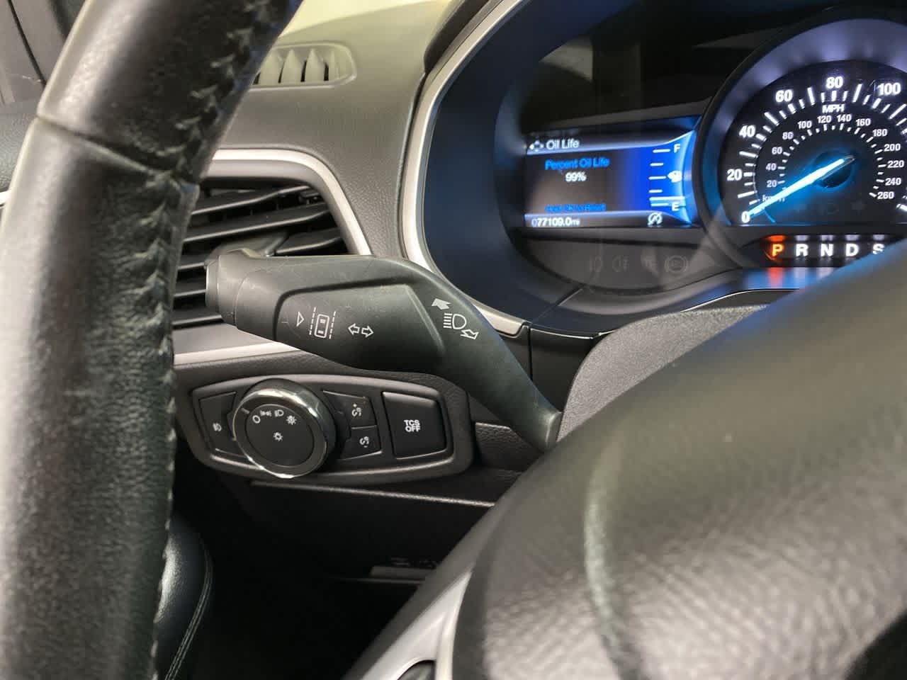 Thumbnail: 2021 Ford Edge - 24